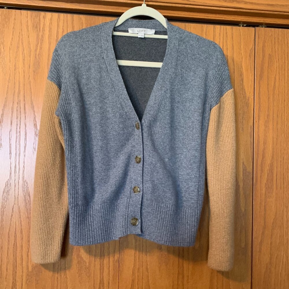 Loft XS Cardigan NWOT